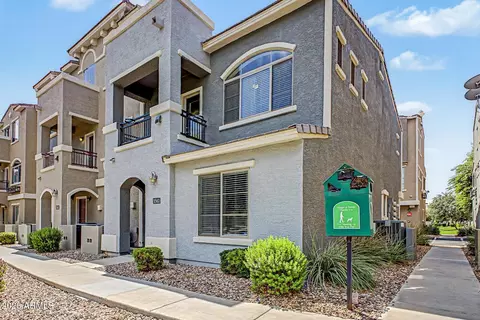 Exterior - 2402 E 5th St #1561, Tempe, AZ 85281 photo 3 of 13