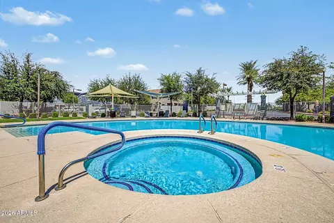 Exterior - 2402 E 5th St #1561, Tempe, AZ 85281 photo 12 of 13