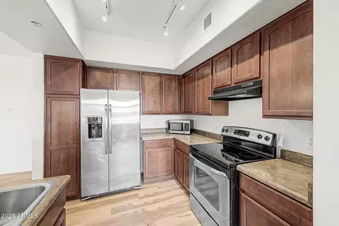 Kitchen - 2402 E 5th St #1561, Tempe, AZ 85281 photo 2 of 4