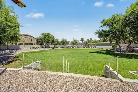Exterior - 2402 E 5th St #1561, Tempe, AZ 85281 photo 8 of 13