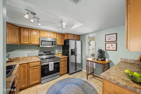 Kitchen - 815 E Grovers Ave #37, Phoenix, AZ 85022 photo 1 of 1