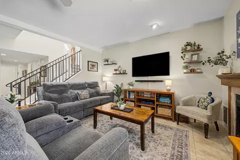 Living - 815 E Grovers Ave #37, Phoenix, AZ 85022 photo 2 of 2