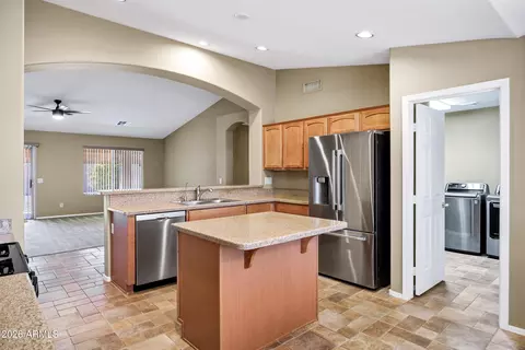 Kitchen - 9952 Emerald Dr, Sun Lakes, AZ 85248 photo 3 of 6