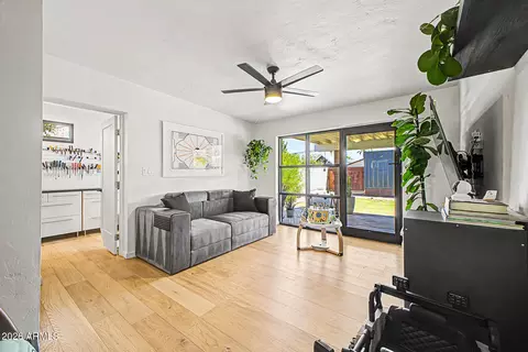 Other - 321 E Whitton Ave, Phoenix, AZ 85012 photo 3 of 7