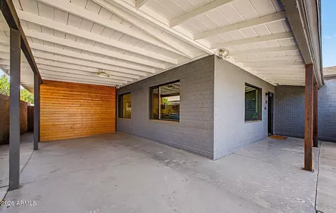 Exterior - 321 E Whitton Ave, Phoenix, AZ 85012 photo 1 of 6