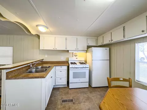 929 N Delaware Dr #8, Apache Junction, AZ 85120 photo 10