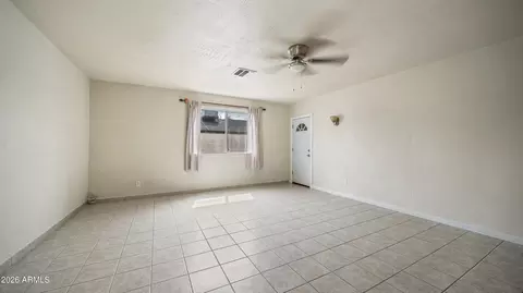 Living - 2908 E Cactus Rd, Phoenix, AZ 85032 photo 4 of 6