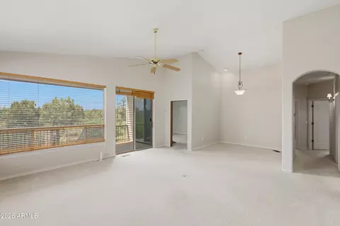 Living - 621 E Phoenix St, Payson, AZ 85541 photo 2 of 3