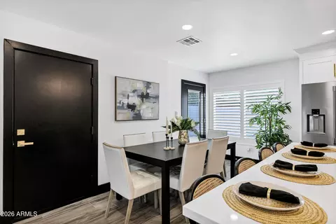 Dining - 1847 E Coronado Rd, Phoenix, AZ 85006 photo 1 of 1