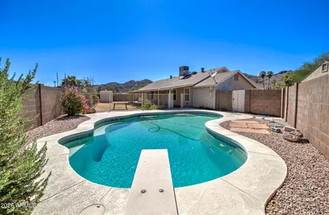 Exterior - 4509 E Pearce Rd, Phoenix, AZ 85044 photo 10 of 10