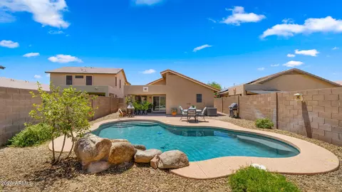 Exterior - 4820 E Melinda Ln, Phoenix, AZ 85054 photo 6 of 8