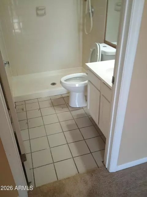 Bath - 1238 E Marco Polo Rd E, Phoenix, AZ 85024 photo 2 of 2