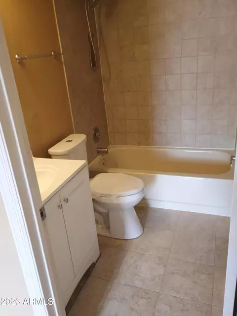 Bath - 1238 E Marco Polo Rd E, Phoenix, AZ 85024 photo 1 of 2