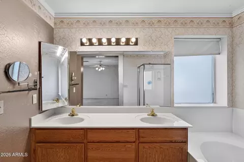 Bath - 1765 N Abner --, Mesa, AZ 85205 photo 2 of 5