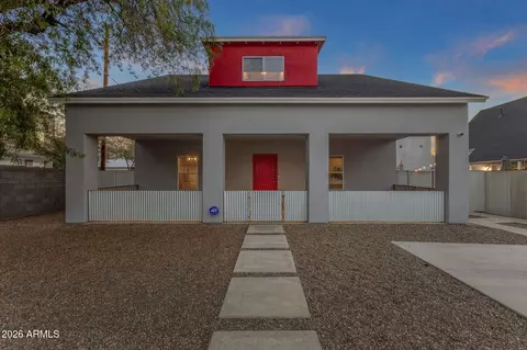 Exterior - 3930 N 30th St, Phoenix, AZ 85016 photo 3 of 9