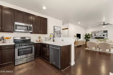 Kitchen - 3930 N 30th St, Phoenix, AZ 85016 photo 2 of 2