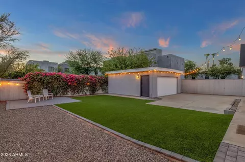 Exterior - 3930 N 30th St, Phoenix, AZ 85016 photo 2 of 9