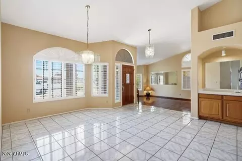 Living - 708 E Hearne Way, Gilbert, AZ 85234 photo 1 of 13