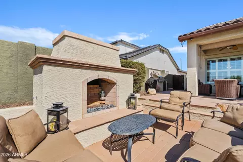 Exterior - 4064 E Clubview Dr, Gilbert, AZ 85298 photo 10 of 16