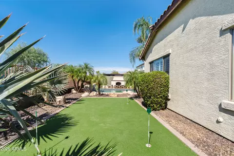 Exterior - 4064 E Clubview Dr, Gilbert, AZ 85298 photo 7 of 16