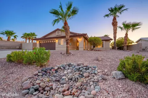 3472 Florence Ave, Bullhead City, AZ 86429
