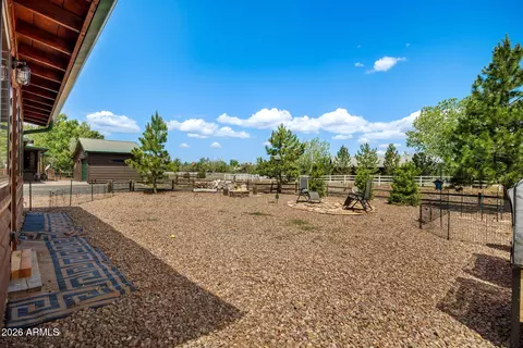 Exterior - 2336 Buffalo Loop N, Overgaard, AZ 85933 photo 6 of 11
