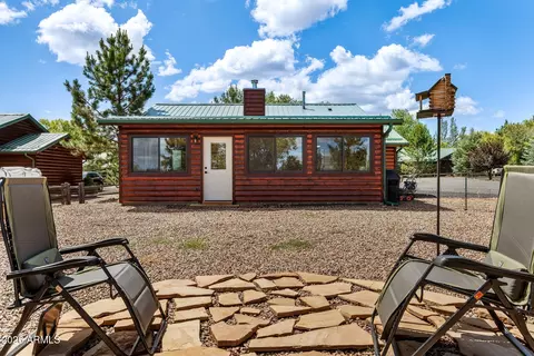 Exterior - 2336 Buffalo Loop N, Overgaard, AZ 85933 photo 7 of 11