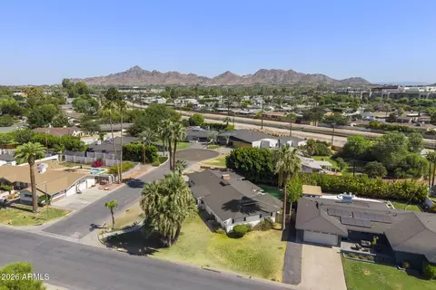 4228 E Patricia Jane Dr, Phoenix, AZ 85018 photo 6