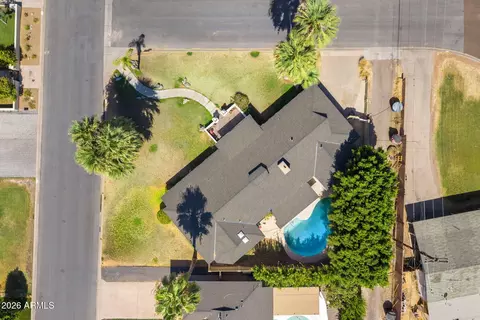 4228 E Patricia Jane Dr, Phoenix, AZ 85018 photo 3