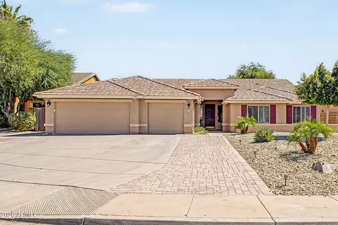 Exterior - 1127 E Dublin St, Gilbert, AZ 85295 photo 2 of 9