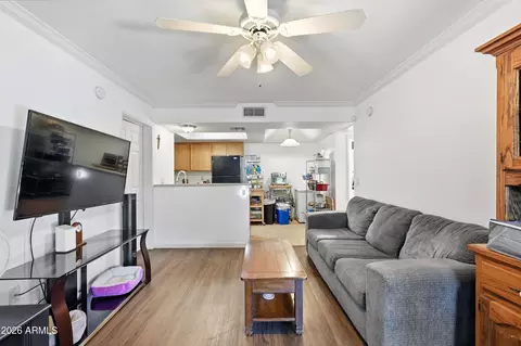 Living - 1720 E Thunderbird Rd #1040, Phoenix, AZ 85022 photo 1 of 3