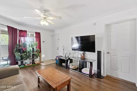 Living - 1720 E Thunderbird Rd #1040, Phoenix, AZ 85022 photo 3 of 3