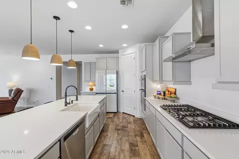 Kitchen - 495 S 198th Ave, Buckeye, AZ 85326 photo 6 of 8
