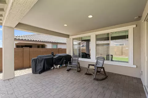 Exterior - 495 S 198th Ave, Buckeye, AZ 85326 photo 8 of 10