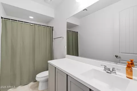 Bath - 495 S 198th Ave, Buckeye, AZ 85326 photo 1 of 7