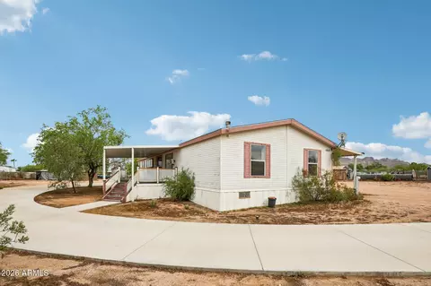 1926 N Main Dr, Apache Junction, AZ 85120 photo 4