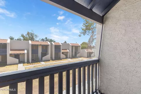 Exterior - 5409 W Echo Ln, Glendale, AZ 85302 photo 2 of 10