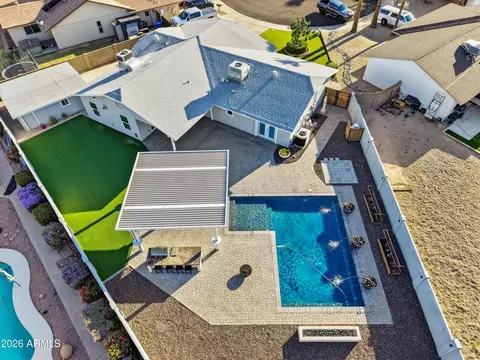 View/Area - 5130 E Bannock St, Phoenix, AZ 85044 photo 1 of 4