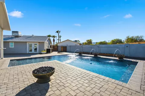 Exterior - 5130 E Bannock St, Phoenix, AZ 85044 photo 8 of 18