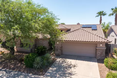 Exterior - 4409 E Lariat Ln, Phoenix, AZ 85050 photo 1 of 12