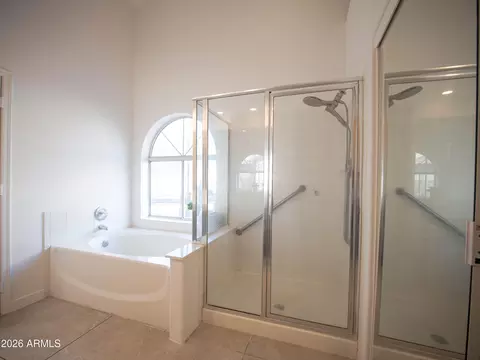 Bath - 602 S Neely St, Gilbert, AZ 85233 photo 2 of 3