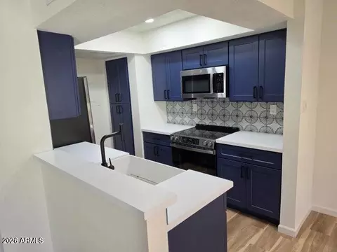 Kitchen - 712 Eugie Ave, Phoenix, AZ 85022 photo 1 of 3