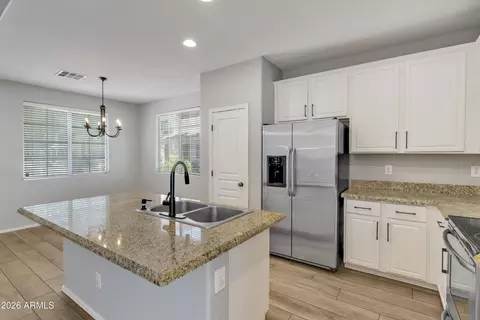 Kitchen - 1646 E Joseph Way, Gilbert, AZ 85295 photo 2 of 4
