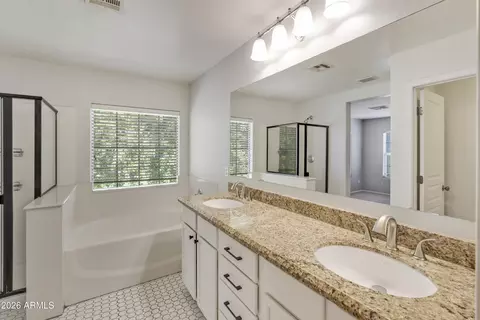 Bath - 1646 E Joseph Way, Gilbert, AZ 85295 photo 3 of 7