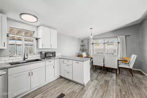1630 E John Cabot Rd, Phoenix, AZ 85022 photo 14