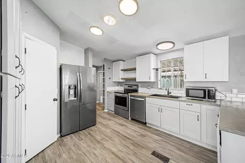 1630 E John Cabot Rd, Phoenix, AZ 85022 photo 12
