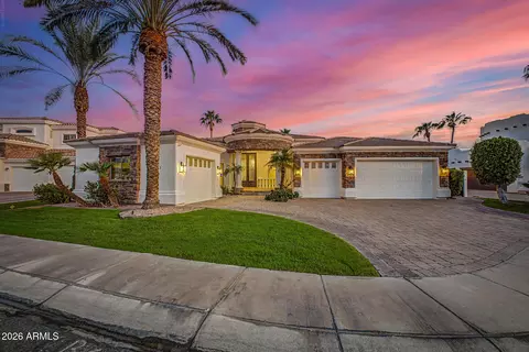 663 W Aster Ct, Chandler, AZ 85248