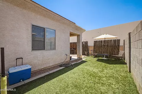 Exterior - 5614 S 26th Pl, Phoenix, AZ 85040 photo 4 of 4