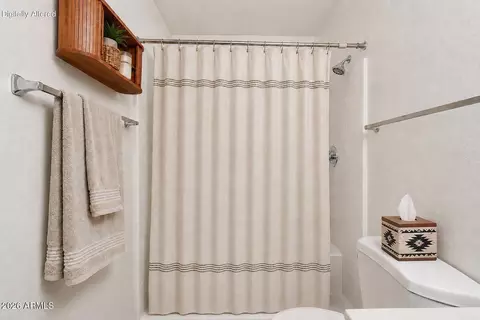 Bath - 699 N Arroya Rd, Apache Junction, AZ 85119 photo 3 of 5