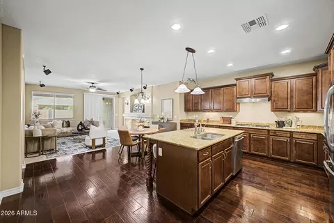 Kitchen - 2526 E Tonto Dr, Gilbert, AZ 85298 photo 3 of 5